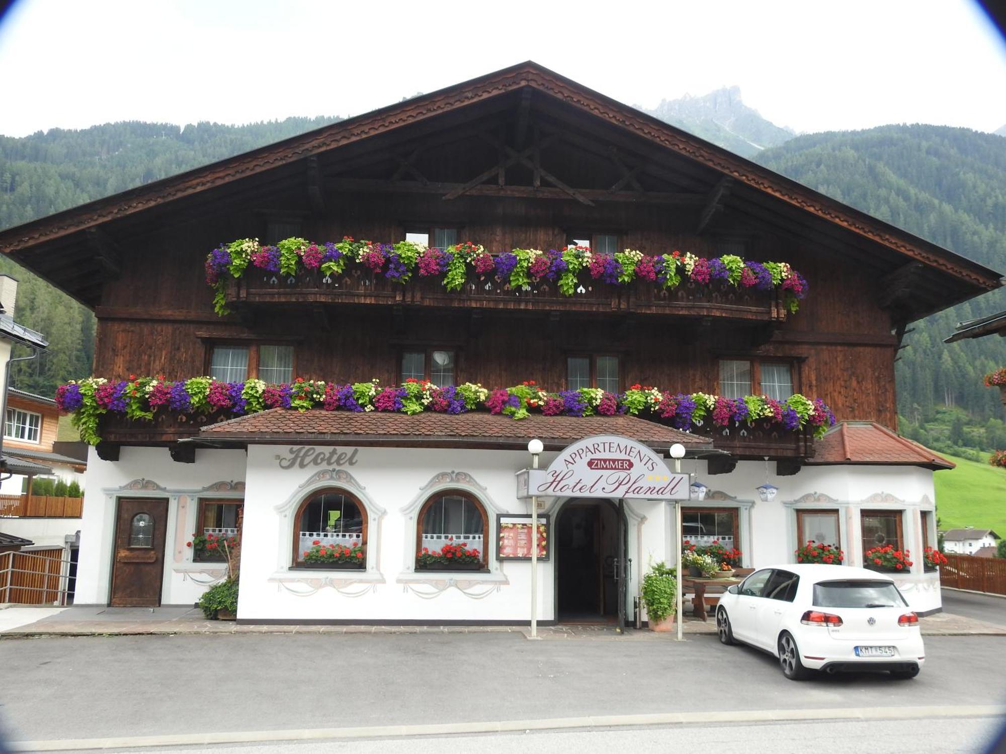 Hotel Garni Pfandl Neustift im Stubaital Εξωτερικό φωτογραφία