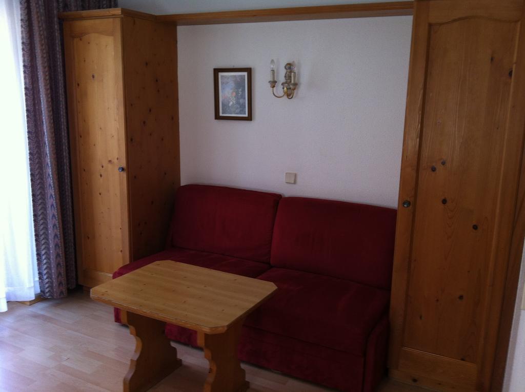 Hotel Garni Pfandl Neustift im Stubaital Δωμάτιο φωτογραφία